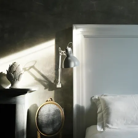 Palazzo Albricci Peregrini 邸宅 *