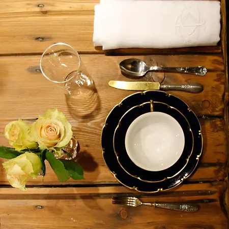 Palazzo Albricci Peregrini 邸宅