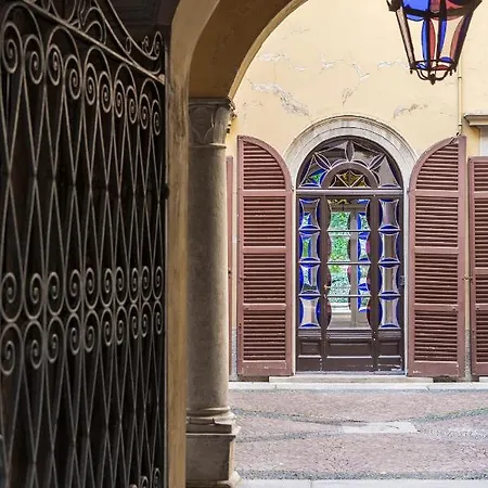 Palazzo Albricci Peregrini Como
