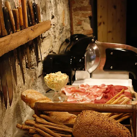 住宅 阿布里奇佩雷利尼宫旅馆 *