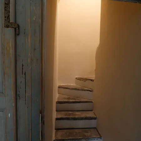 阿布里奇佩雷利尼宫旅馆 住宅 *