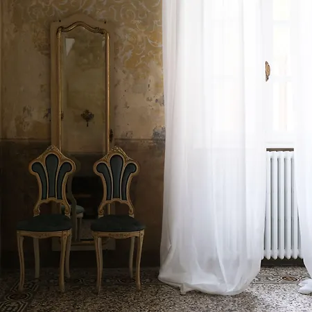 Palazzo Albricci Peregrini Como