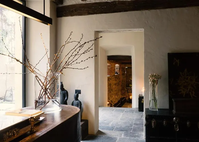 Palazzo Albricci Peregrini * Комо