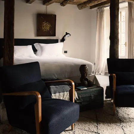 Palazzo Albricci Peregrini Feriebolig *